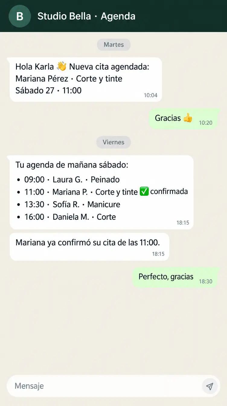 Conversación de ejemplo: el asistente avisa a la estilista Karla de la nueva cita y la noche anterior le manda su agenda del sábado con la cita ya confirmada.